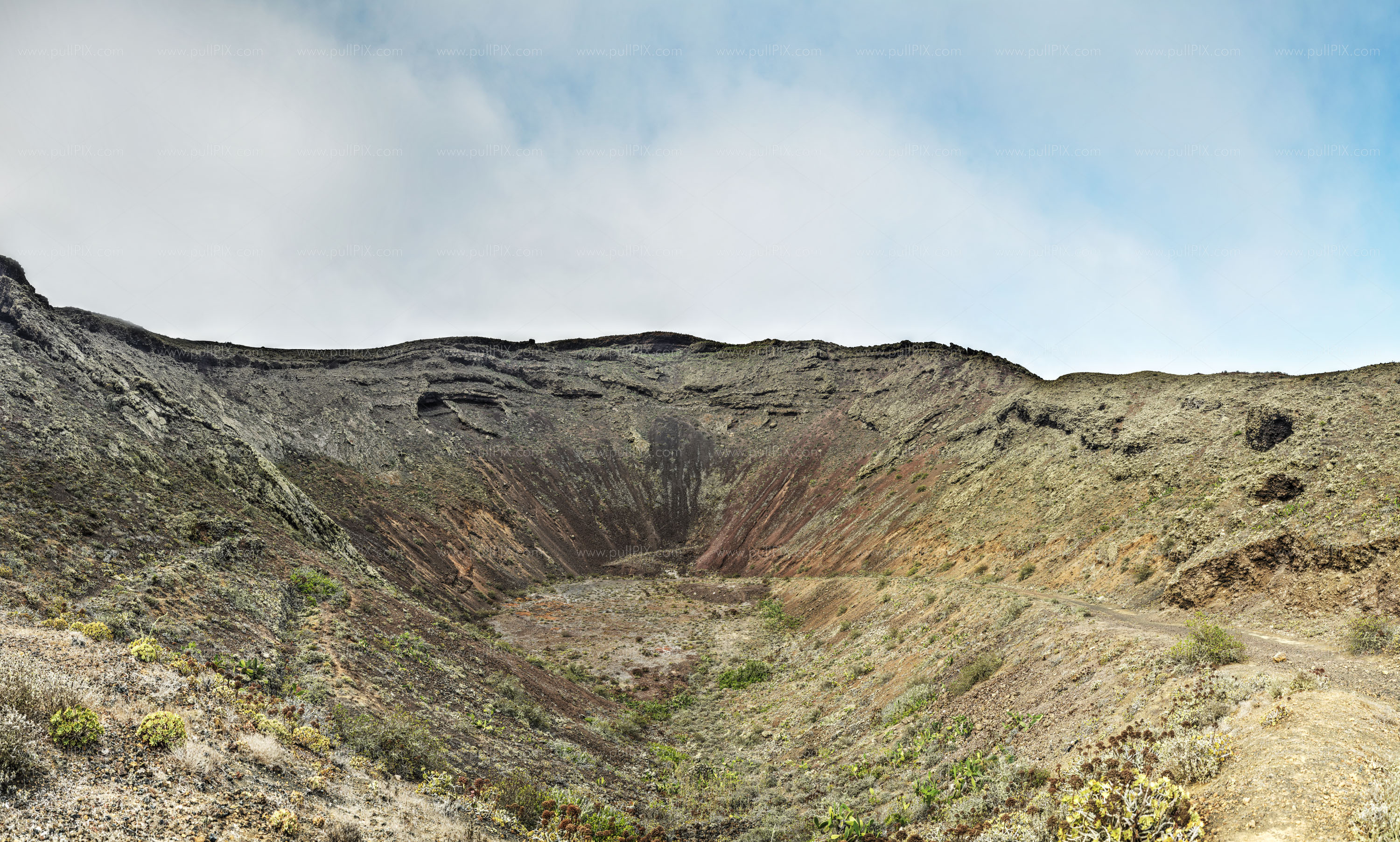 Preview La Pescosa Krater.jpg